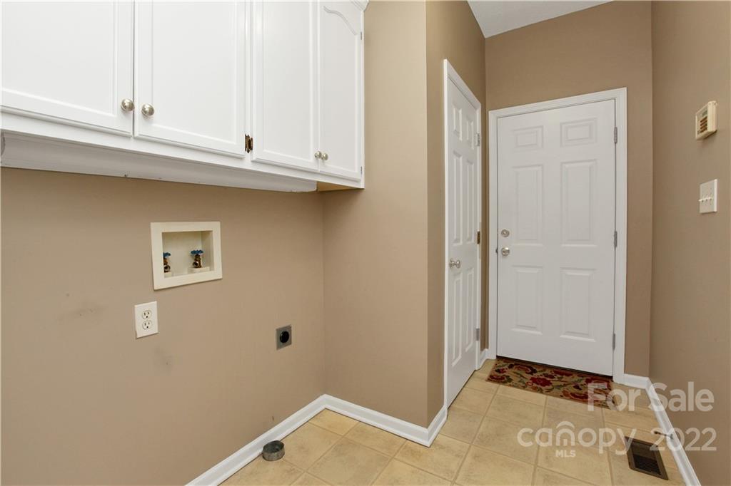 4515 Hickory Grove Road Gastonia, NC 28056 - Photo 23 of 27 Gallery Image 23