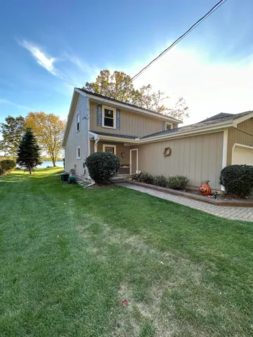 $2,500 | 5550 Joslin Drive, Gregory, MI 48137