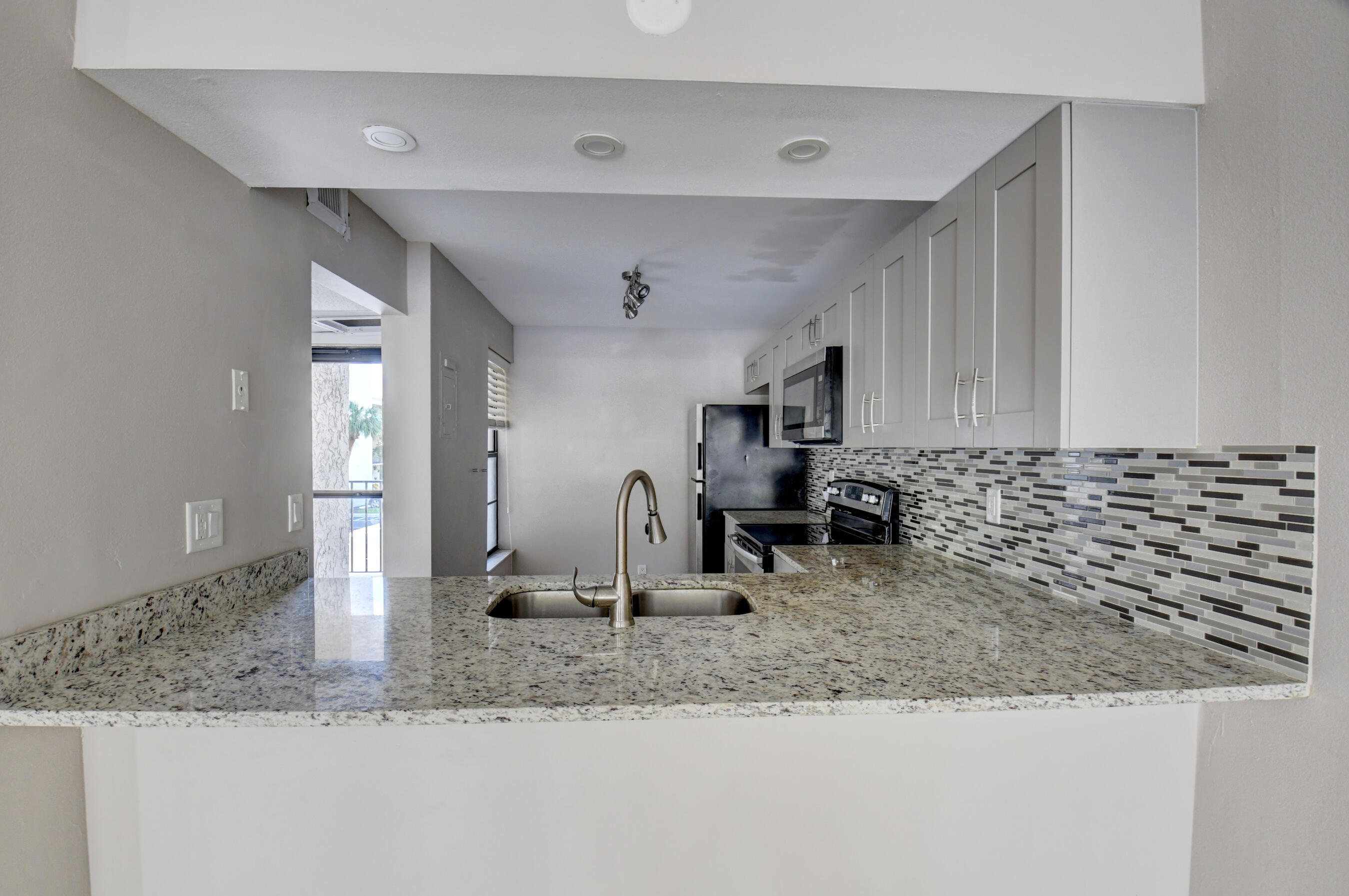 14 Royal Palm Way, Unit 2050 Boca Raton, FL 33432 - Photo 22 of 44 20231113134612853388000000-o