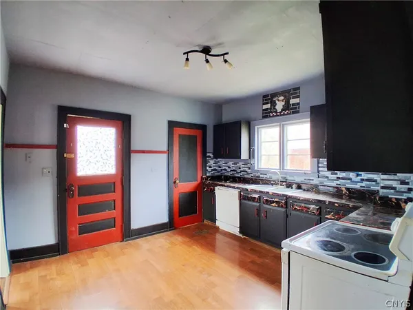 $39,900 | 225 Clinton Street, Montour, NY 14865