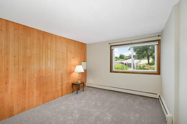 $88,500 | 12990 Nicollet Avenue, Unit 102, Burnsville, MN 55337