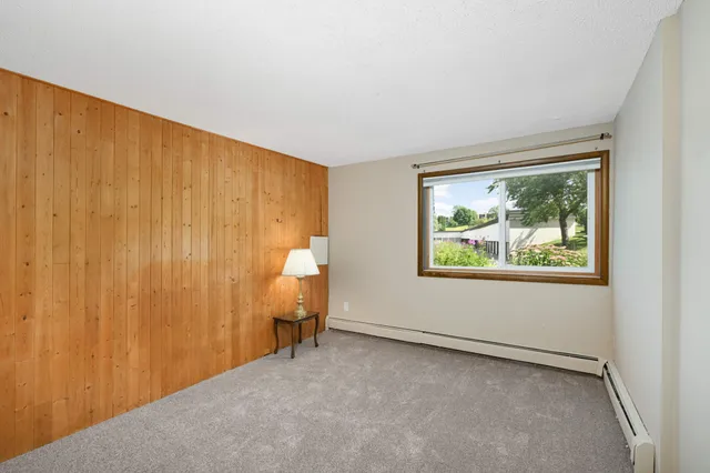 $88,500 | 12990 Nicollet Avenue, Unit 102, Burnsville, MN 55337