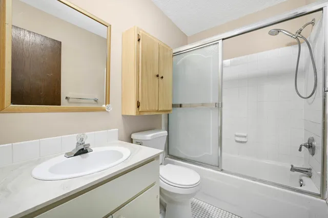 $88,500 | 12990 Nicollet Avenue, Unit 102, Burnsville, MN 55337