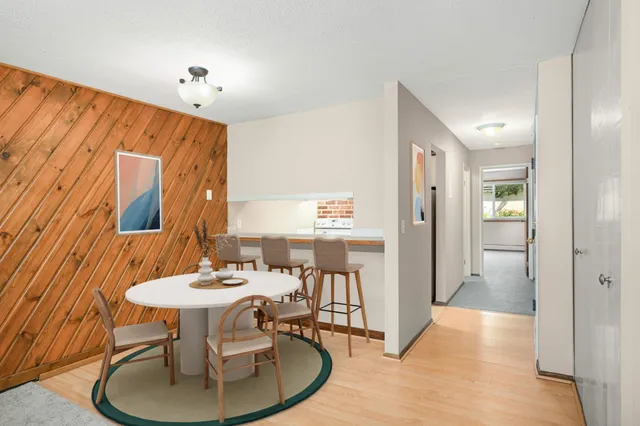 $88,500 | 12990 Nicollet Avenue, Unit 102, Burnsville, MN 55337