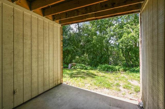 $88,500 | 12990 Nicollet Avenue, Unit 102, Burnsville, MN 55337