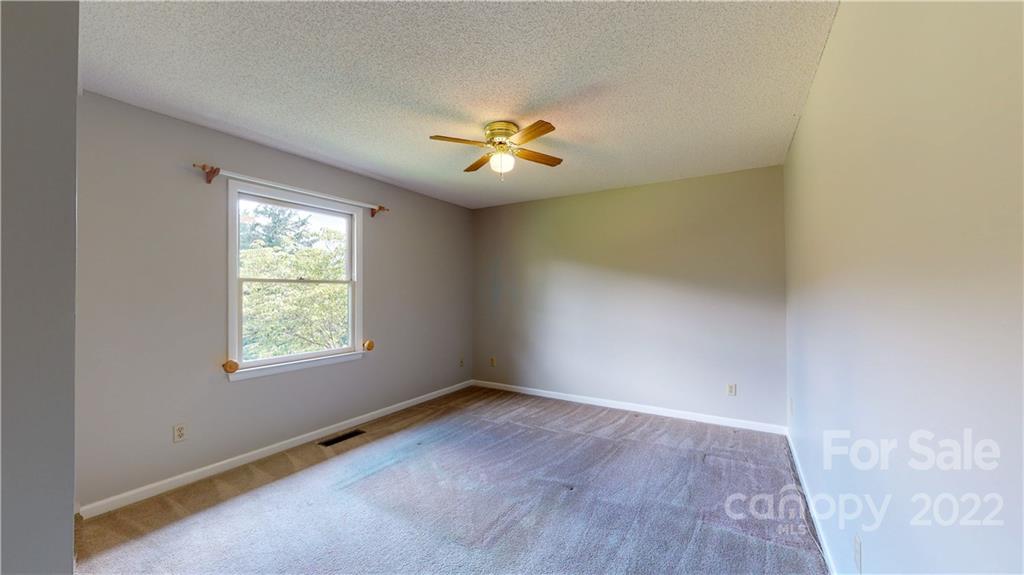 23 Camelfield Road, Unit 21 Weaverville, NC 28787 - Photo 14 of 42 Gallery Image 14