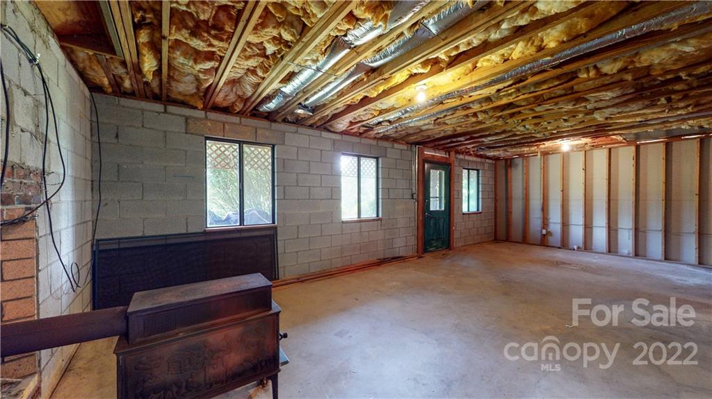 23 Camelfield Road, Unit 21 Weaverville, NC 28787 - Photo 22 of 42 Gallery Image 22