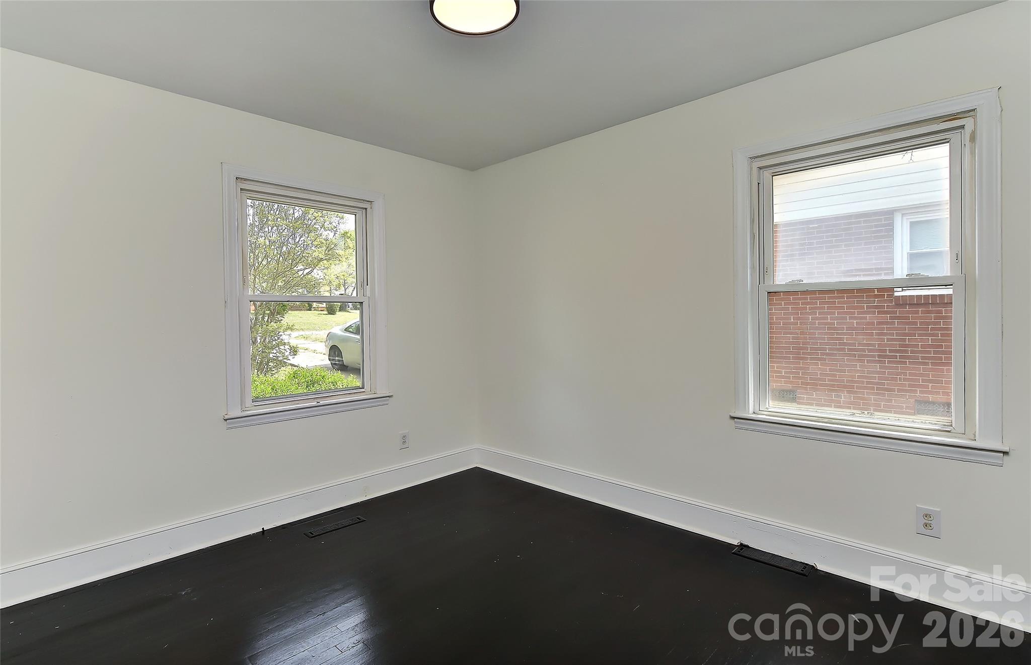 961 Clanton Road Charlotte, NC 28217 - Photo 18 of 23 Gallery Image 18