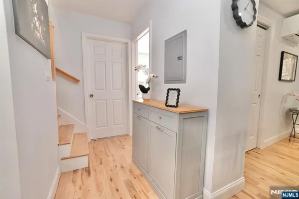 $1,150,000 | 189 Summit Cross, Rutherford, NJ 07070