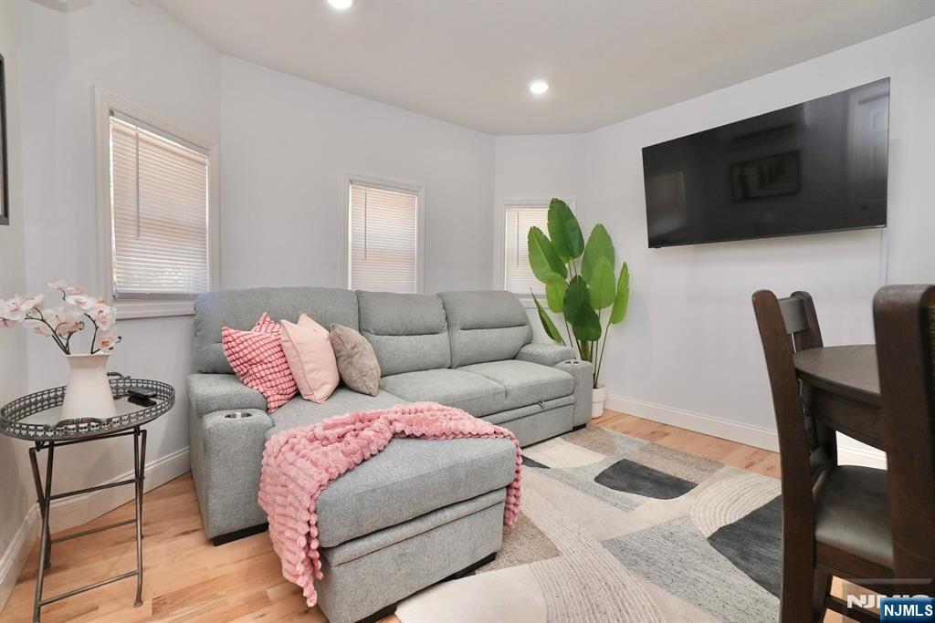 189 Summit Cross Rutherford, NJ 07070 - Photo 31 of 44