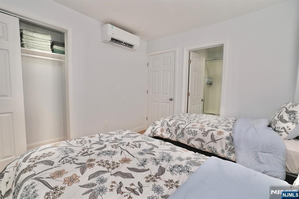 189 Summit Cross Rutherford, NJ 07070 - Photo 34 of 44