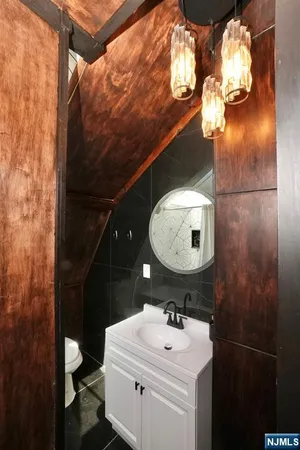 $1,150,000 | 189 Summit Cross, Rutherford, NJ 07070