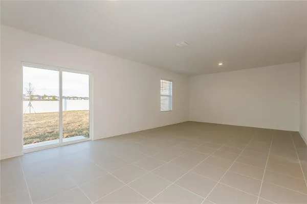 $2,295 | 323 Artemis St Lake, Lake Wales, FL 33853