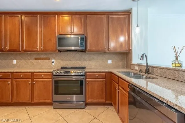 $2,975 | 8232 Josefa Way, Naples, FL 34114