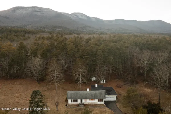 $335,000 | 185 Maple Lawn Road, Round Top, NY 12473