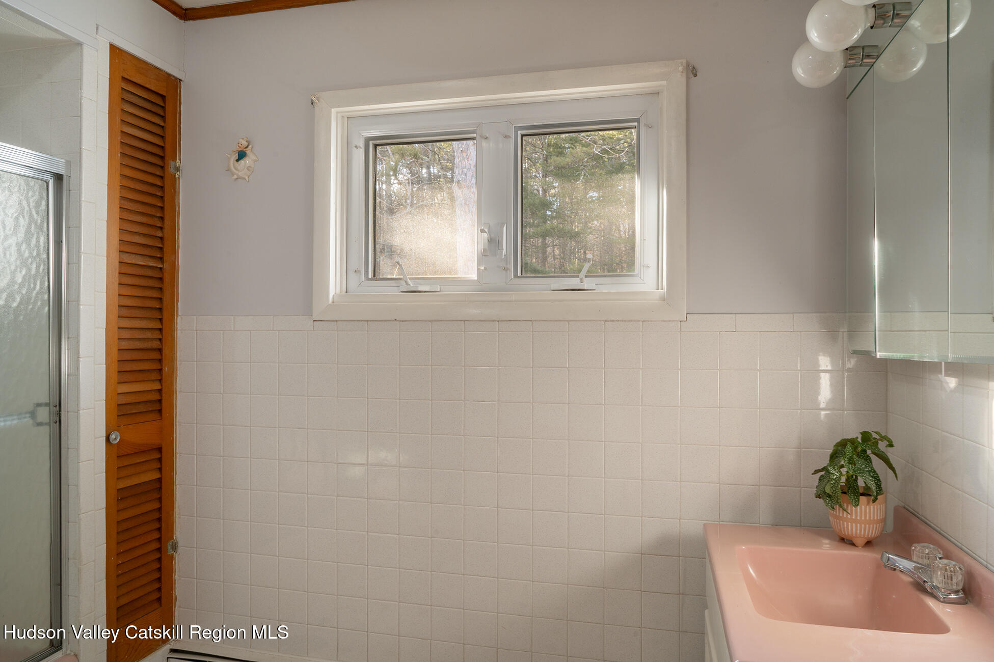 185 Maple Lawn Road Round Top, NY 12473 - Photo 10 of 26 24_185 Maple Lawn Rd Round Top