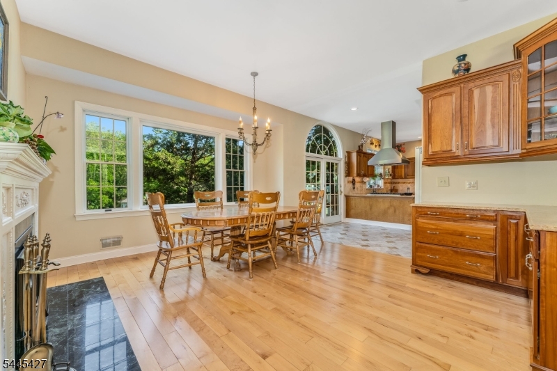 38 Larsen Road Ringoes, NJ 08551 - Photo 11 of 49