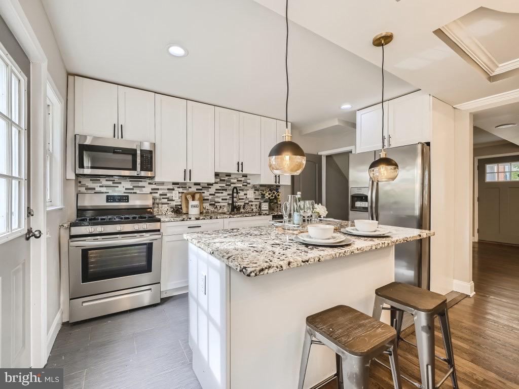 5939 Leith Walk Baltimore, MD 21239 - Photo 4 of 21
