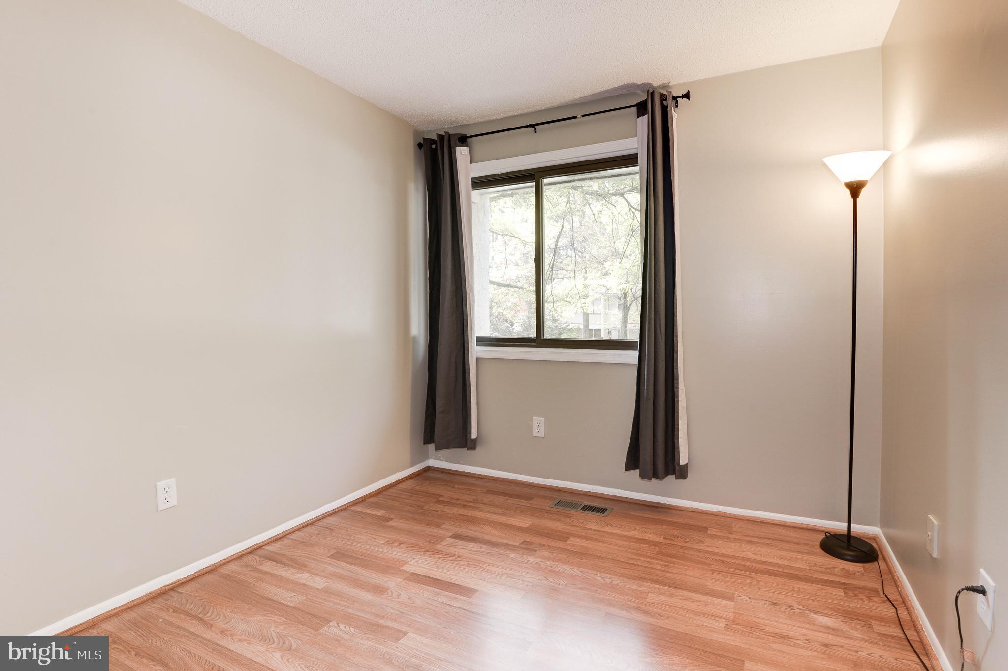 2334 Southgate Square Reston, VA 20191 - Photo 23 of 46 Bedroom