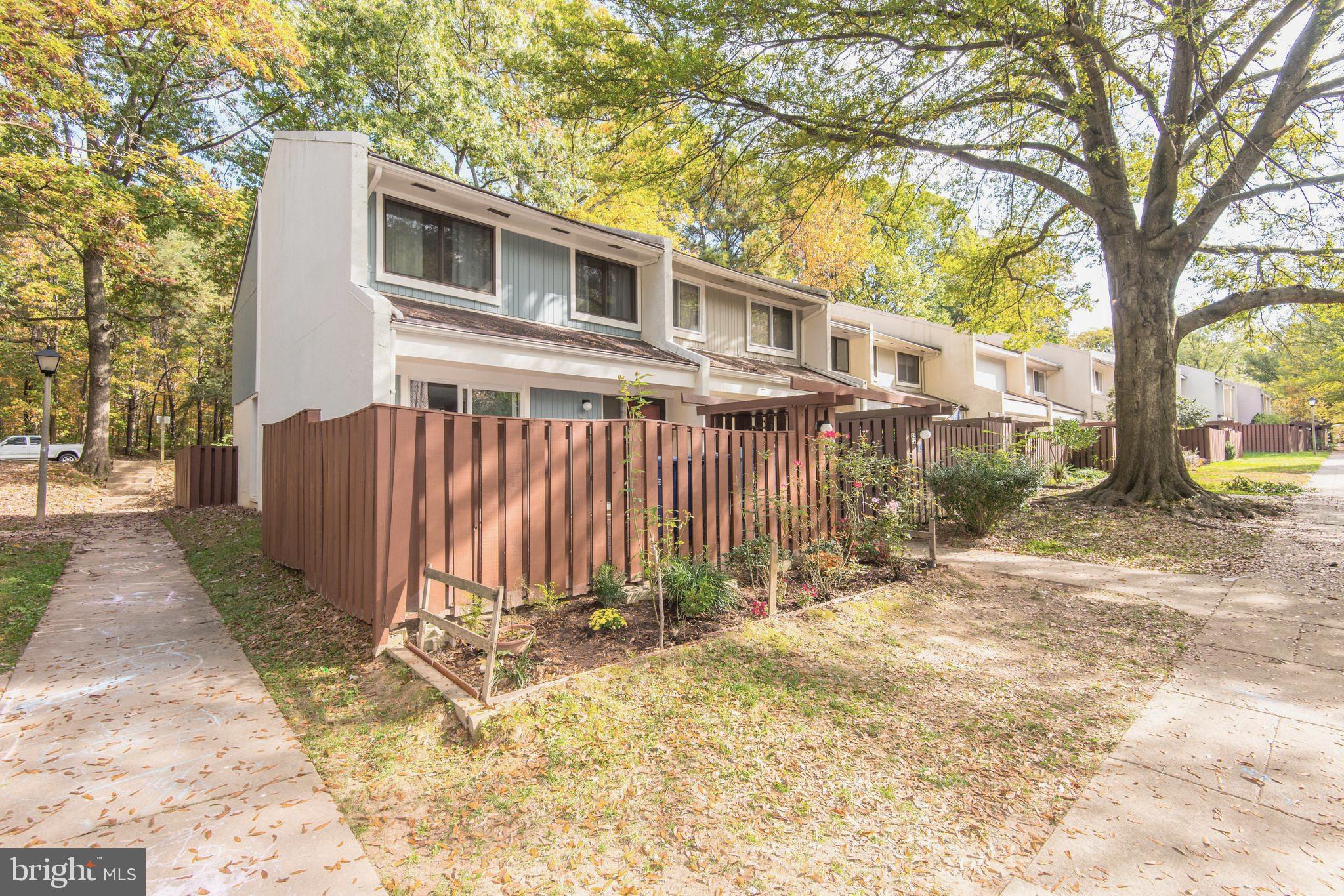 2334 Southgate Square Reston, VA 20191 - Photo 35 of 46