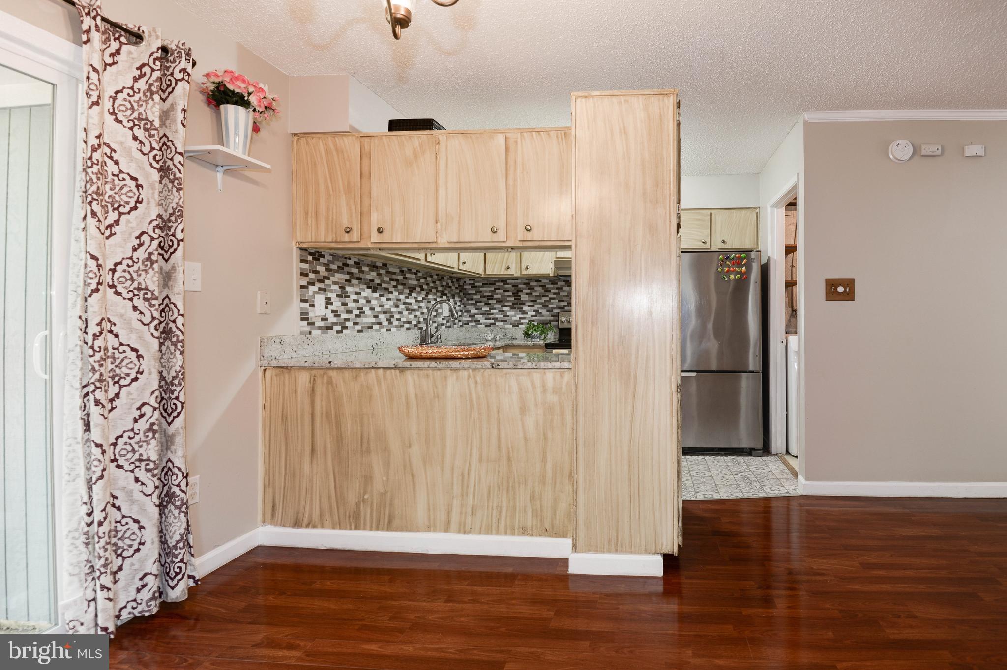 2334 Southgate Square Reston, VA 20191 - Photo 10 of 46