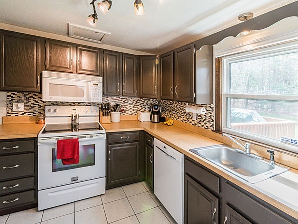110 Foxboro Road, Unit 110 Wrentham, MA 02093 - Photo 9 of 21 Gallery Image 9