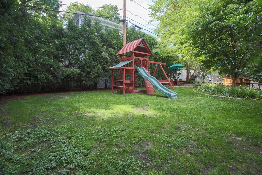 5 Braeburn Road Newton, MA 02466 - Photo 18 of 19 a view of a house with a park