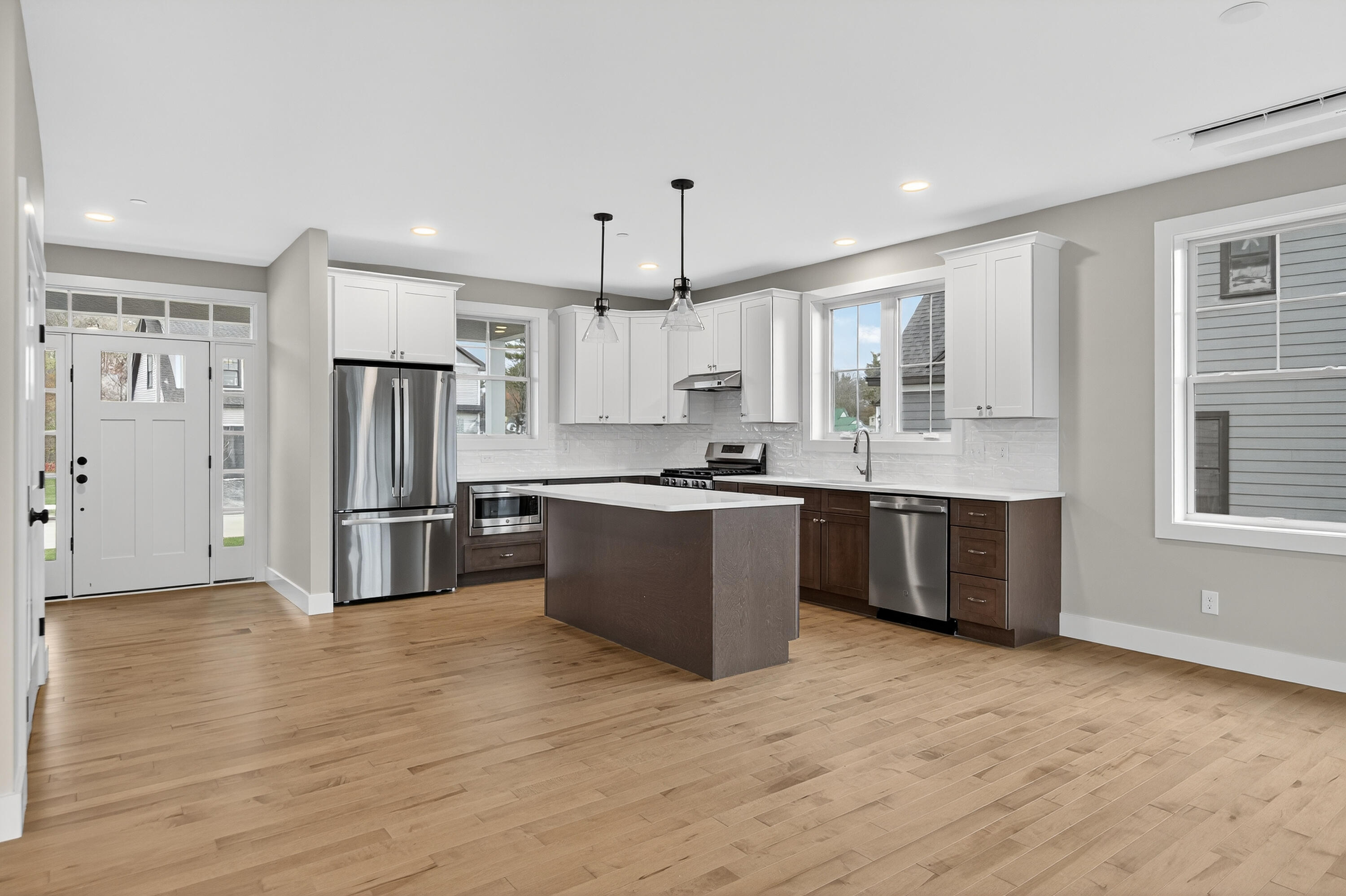 149 Owls Nest Road Portland, ME 04102 - Photo 12 of 47 129_149 Owls Nest Rd_MorneauStudios_prin