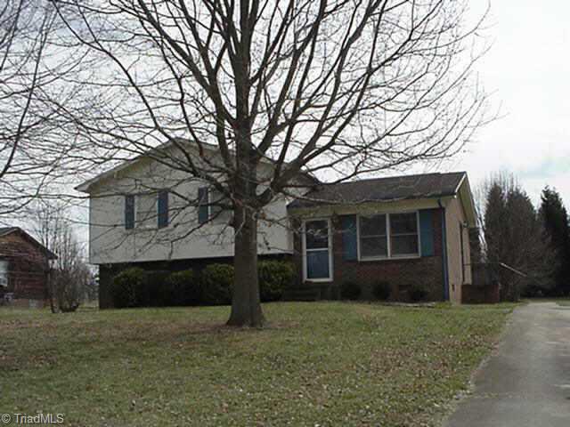 432 Barnes Road Winston-Salem, NC 27107 - Photo 1 of 1 Exterior Front.