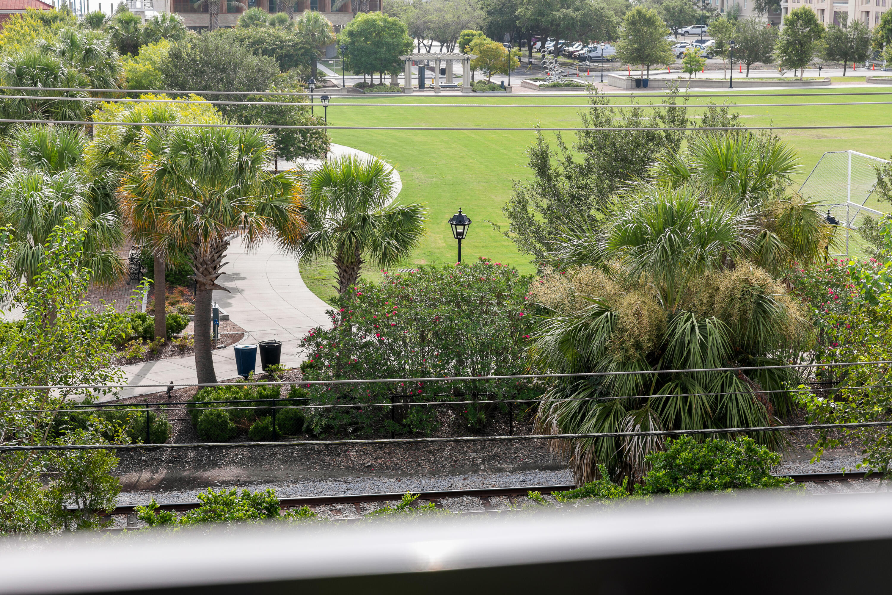 33 Calhoun Street, Unit 235 Charleston, SC 29401 - Photo 13 of 25 33CalhounSt-KeenEyeMarketing-35