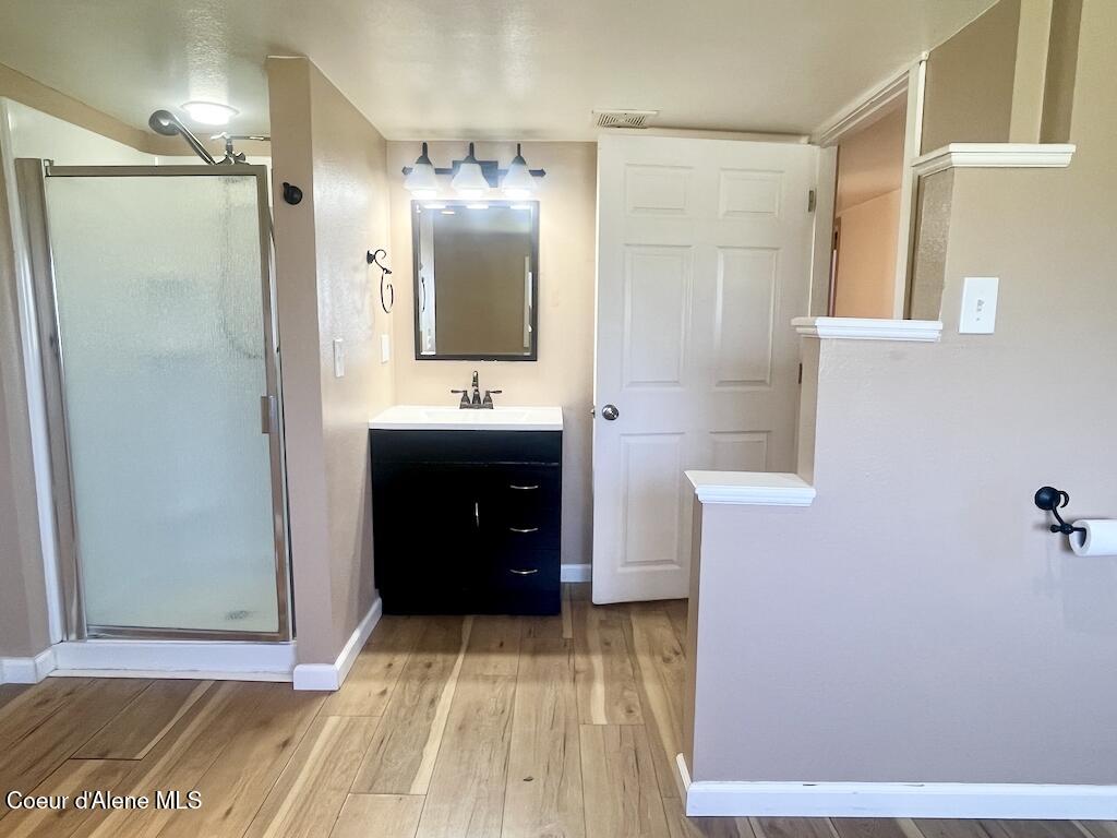 320 East 3rd Avenue Post Falls, ID 83854 - Photo 21 of 26 Bathroom