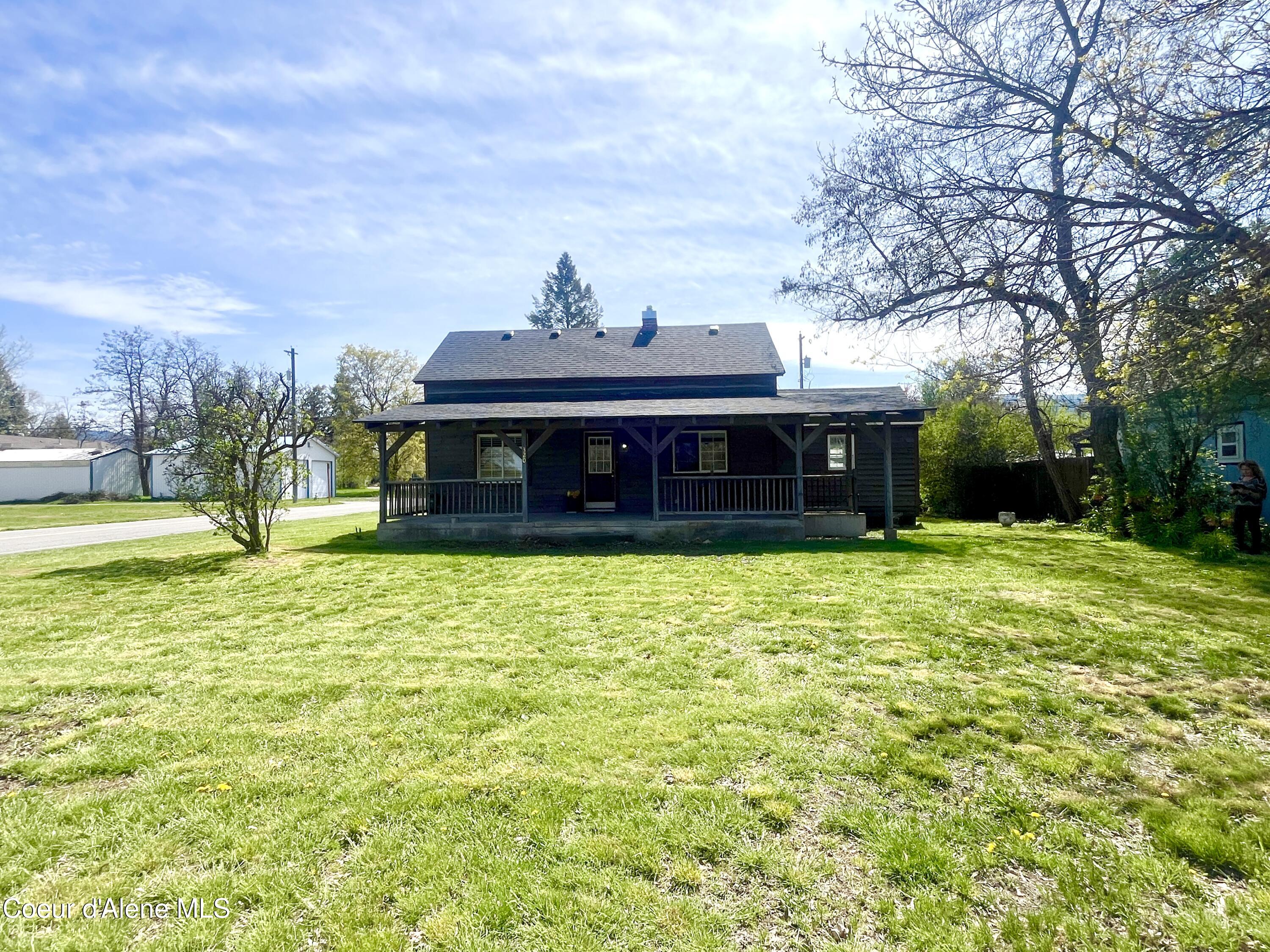 320 East 3rd Avenue Post Falls, ID 83854 - Photo 3 of 26 Front
