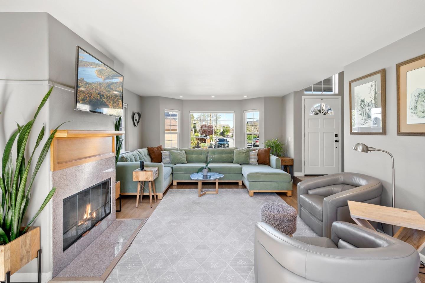 2241 Albert Lane Capitola, CA 95010 - Photo 5 of 23