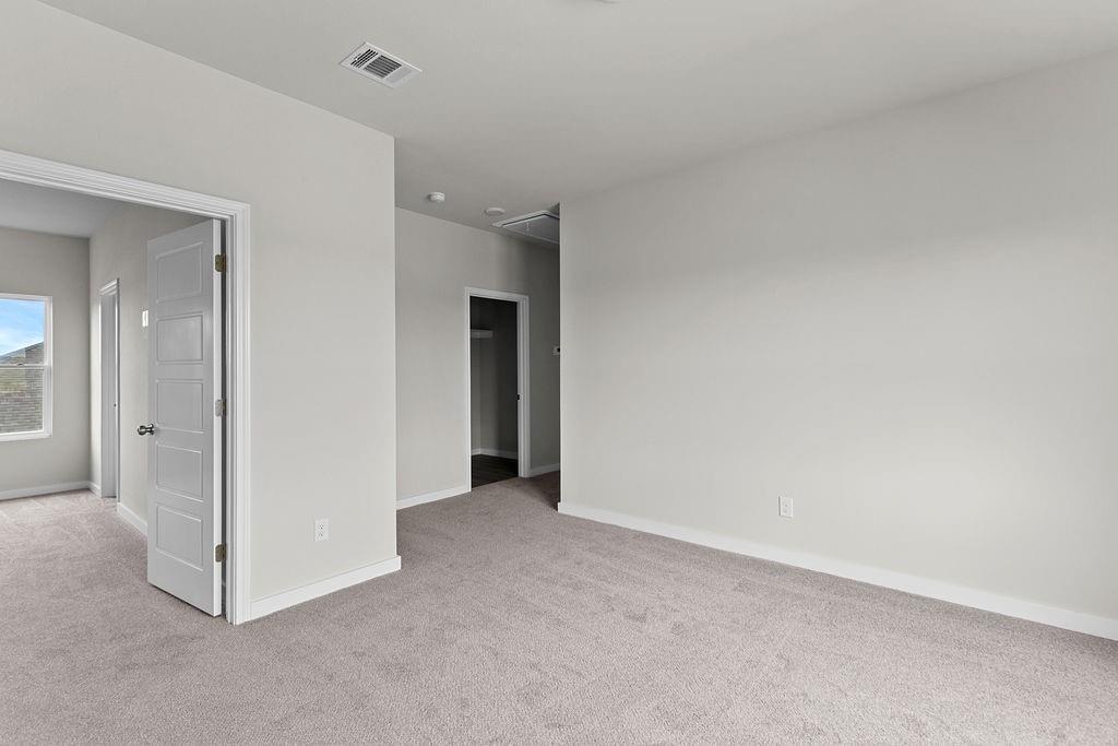 620 Alameda Road Azle, TX 76020 - Photo 14 of 27 a view of an empty room
