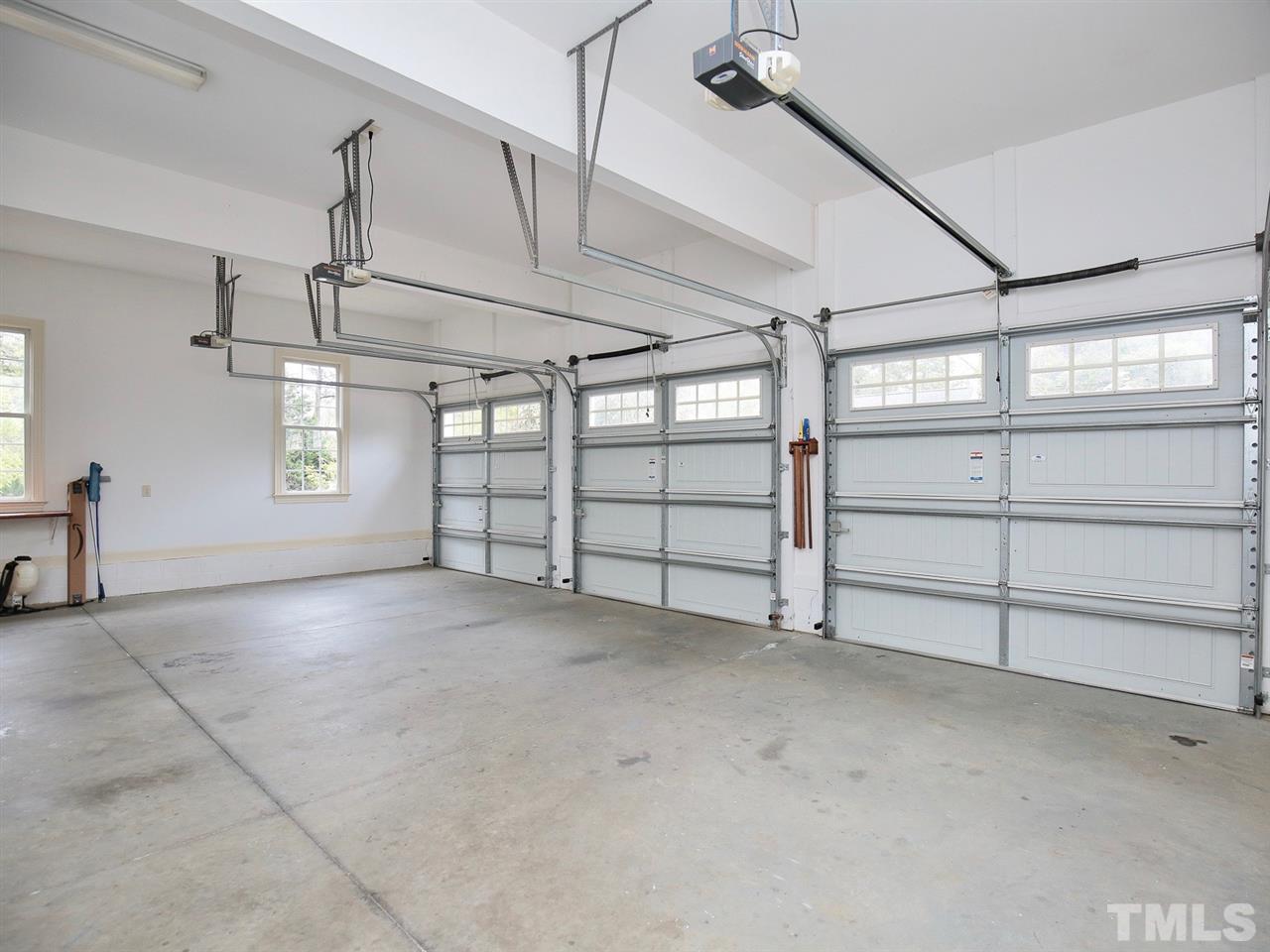 2916 Claremont Road Raleigh, NC 27608 - Photo 29 of 30