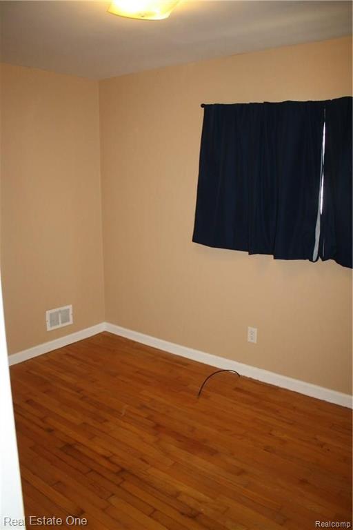 2633 Stephens Street Dearborn, MI 48124 - Photo 11 of 31