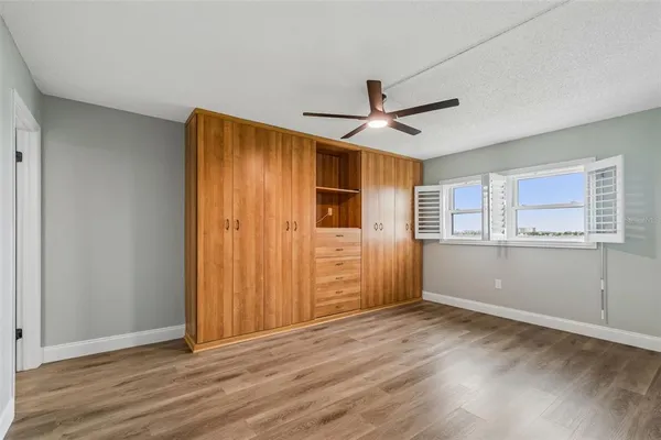 $2,500 | 7050 Sunset Drive South, Unit 605, South Pasadena, FL 33707