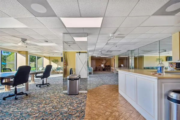 $2,500 | 7050 Sunset Drive South, Unit 605, South Pasadena, FL 33707