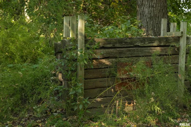 $299,000 | 110 East Co Road 150, Warsaw, IL 62379