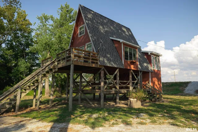 $299,000 | 110 East Co Road 150, Warsaw, IL 62379