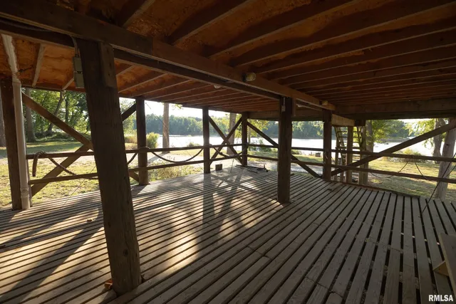 $299,000 | 110 East Co Road 150, Warsaw, IL 62379