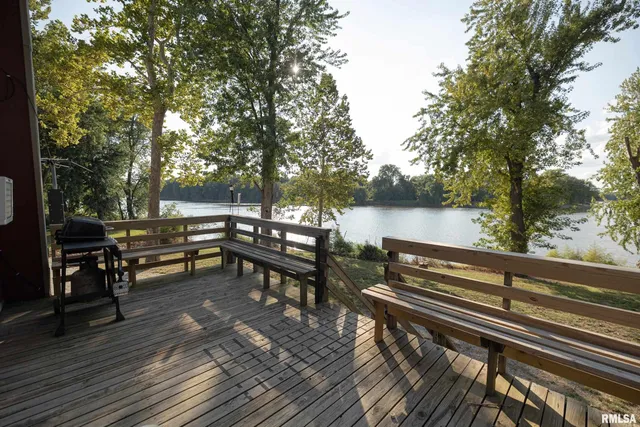 $299,000 | 110 East Co Road 150, Warsaw, IL 62379