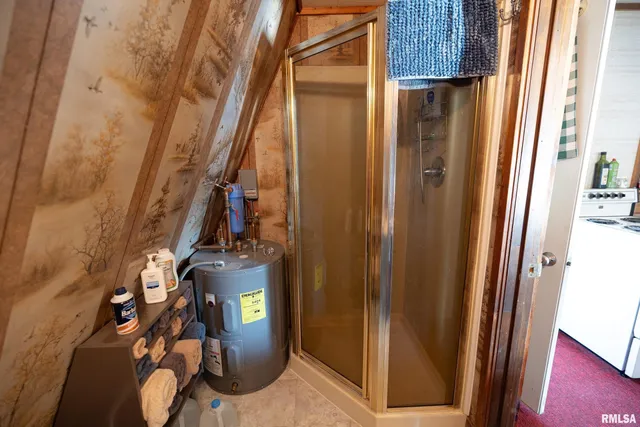 $299,000 | 110 East Co Road 150, Warsaw, IL 62379