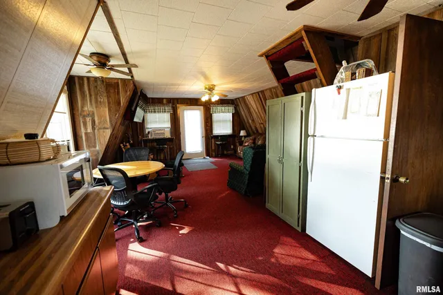 $299,000 | 110 East Co Road 150, Warsaw, IL 62379