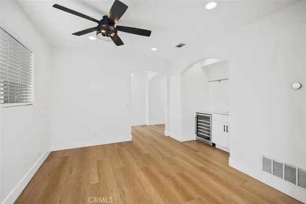 $6,950 | 246 West Escalones, San Clemente, CA 92672