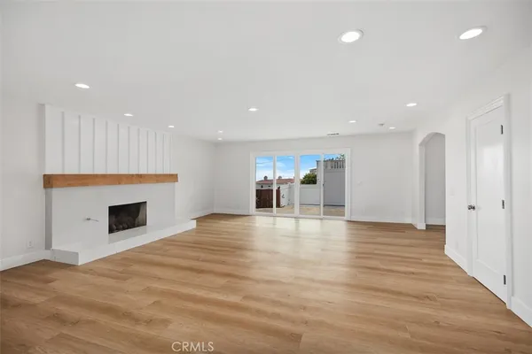$6,950 | 246 West Escalones, San Clemente, CA 92672
