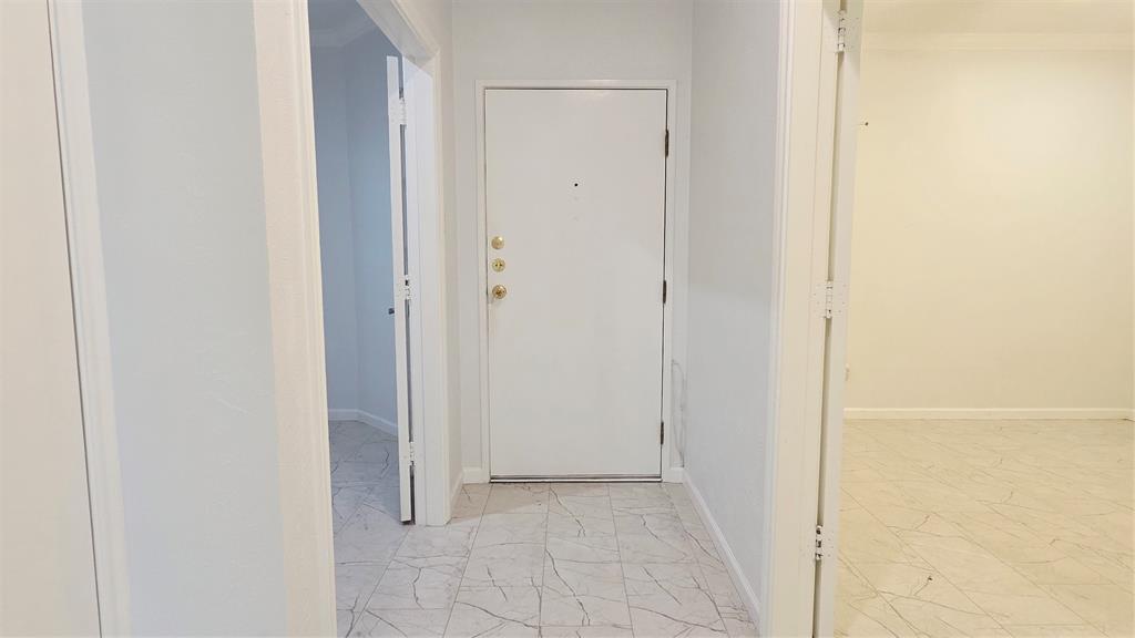 5310 Keller Springs Road, Unit 414 Dallas, TX 75248 - Photo 8 of 25