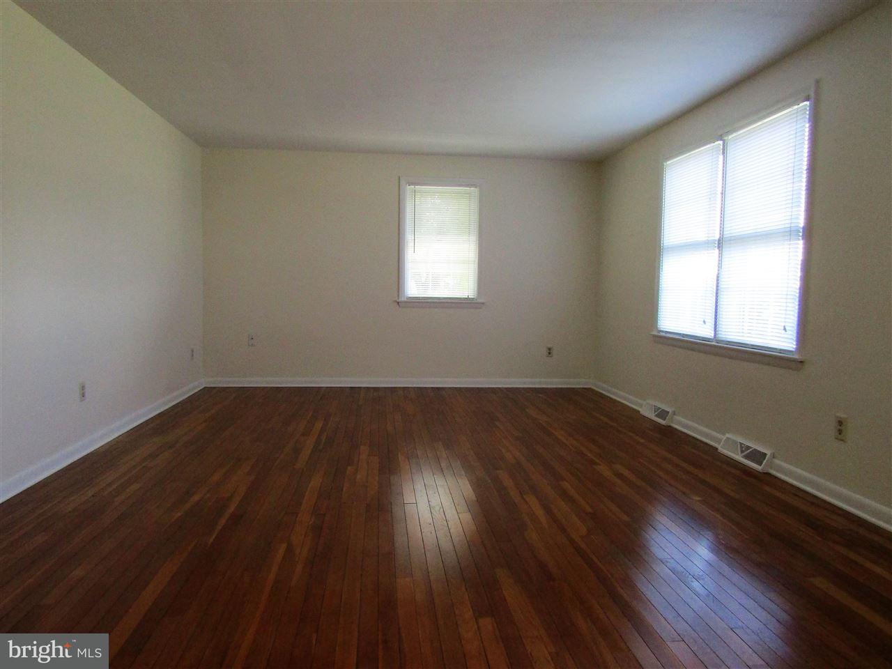 945 Racetrack Road Abbottstown, PA 17301 - Photo 12 of 26 Gallery Image 12