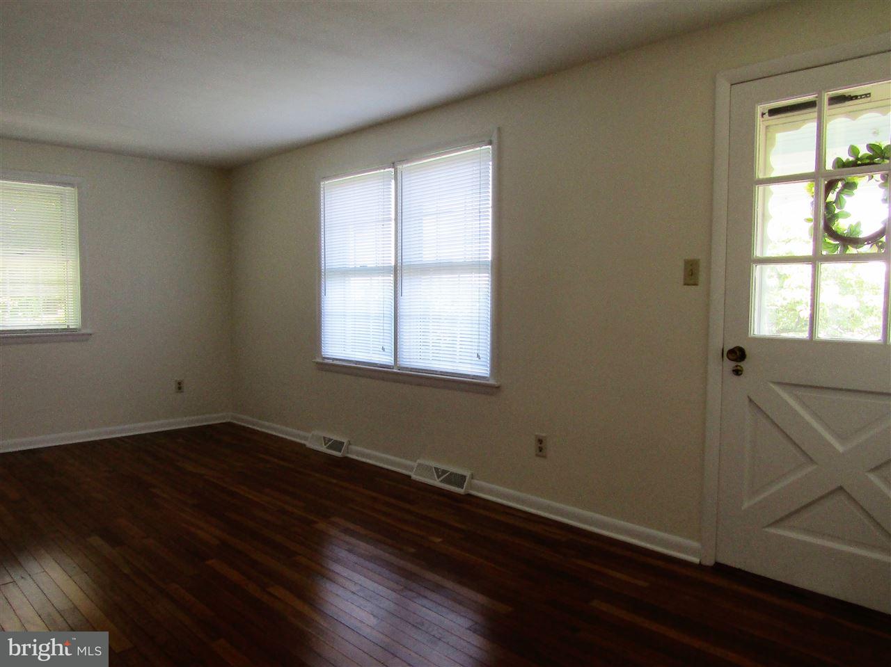 945 Racetrack Road Abbottstown, PA 17301 - Photo 13 of 26 Gallery Image 13