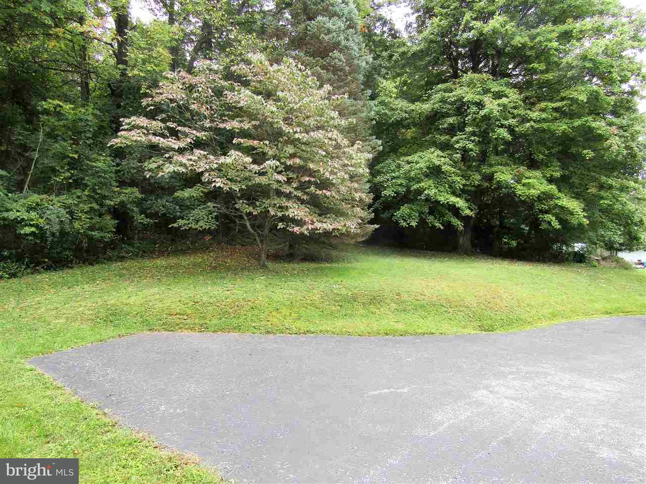 945 Racetrack Road Abbottstown, PA 17301 - Photo 26 of 26 Gallery Image 26